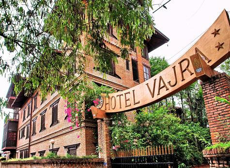 Hotel Vajra