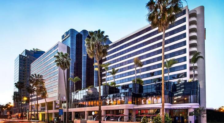 Renaissance Long Beach Hotel