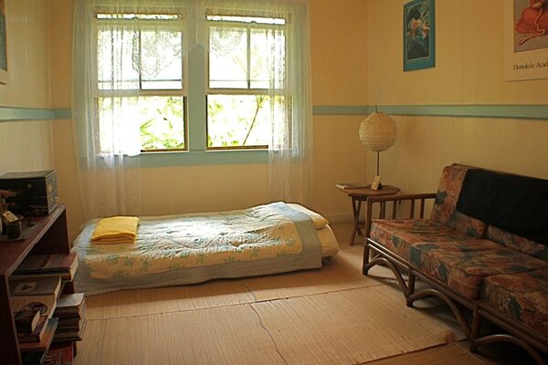 Akiko's Buddhist Bed And Breakfast