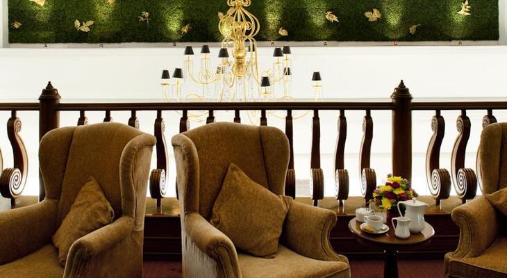 Mercure Mandalay Hill Resort