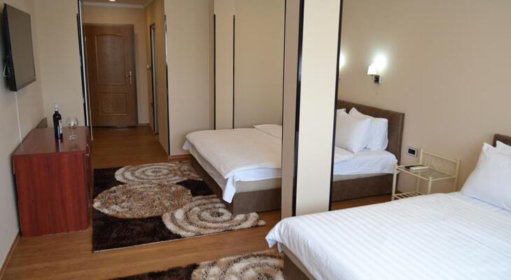 Hotel Super 8