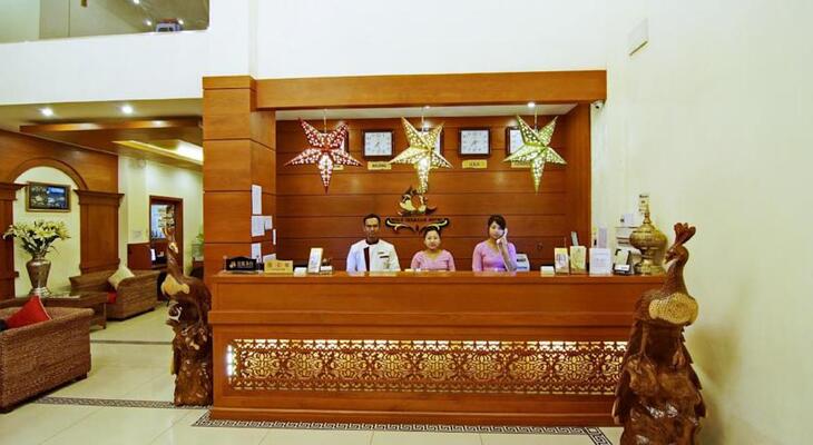 Gold Yadanar Hotel