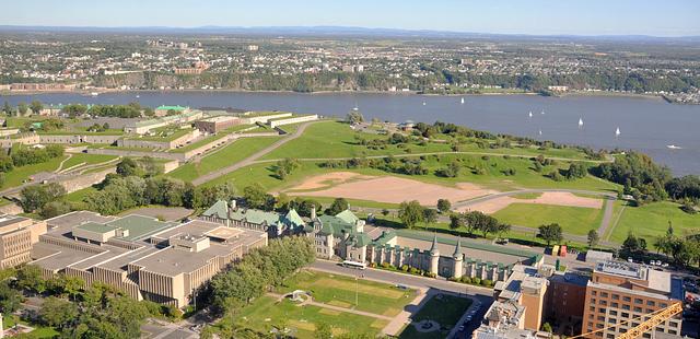 Battlefields Park (Parc des Champs-de-Bataille)