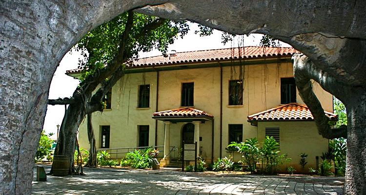 Old Lahaina Courthouse