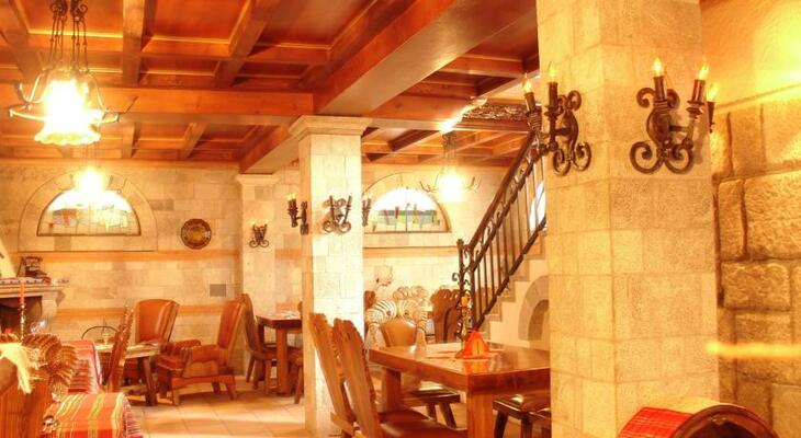 Hotel Brilant Antik