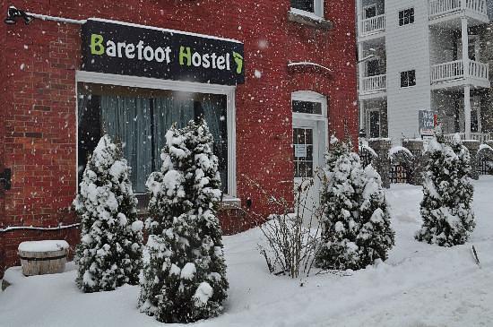 Barefoot Hostel