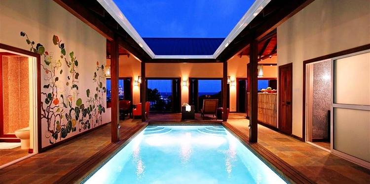 Le Phare Bleu Villa Resort