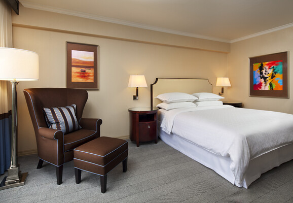 Sheraton Universal Hotel