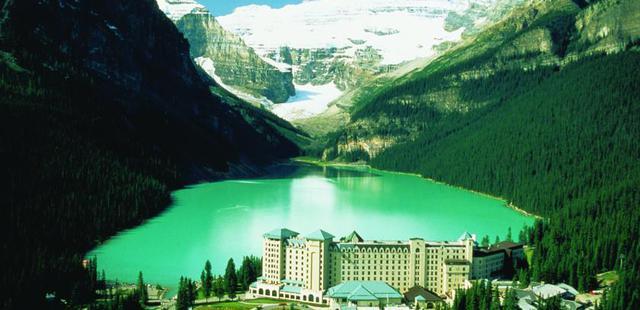 Fairmont Chateau Lake Louise