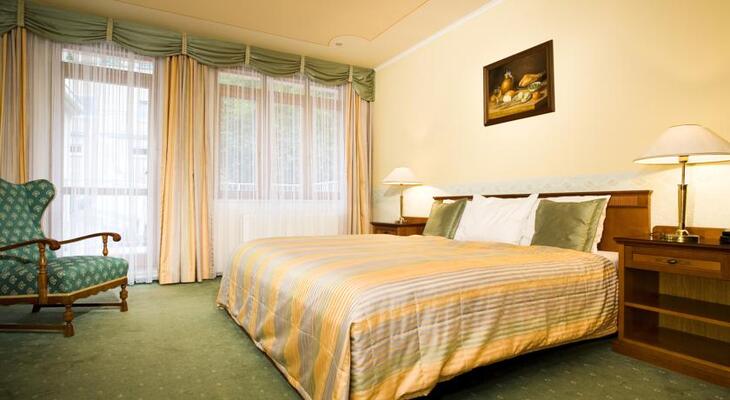 Promenada Hotel