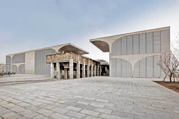 Long Museum (West Bund)