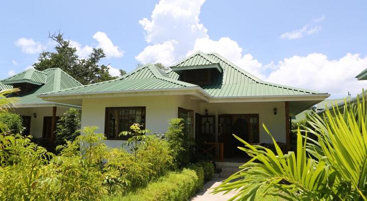Le Surmer Self-Catering Chalets