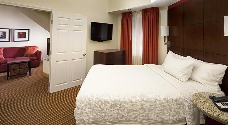 Sonesta ES Suites Memphis