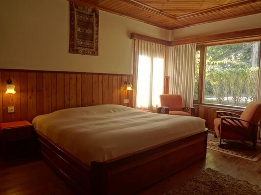 Retreat Cottages