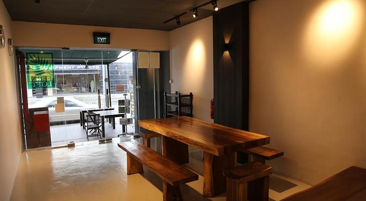 Fernloft - City Hostel Singapore