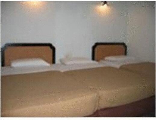 Hotel Holiday