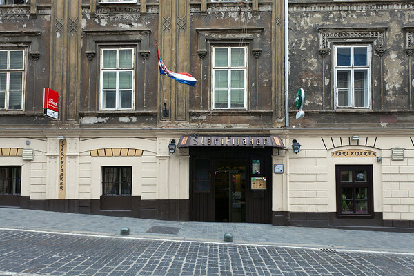 Stari Fijaker 900