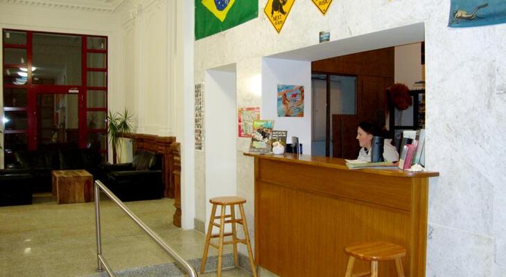 Sleepy Lion Hostel, Youth Hotel & Apartments
