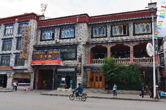 Yak Hotel