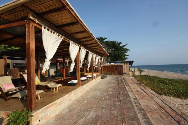 SriLanta Resort and Spa