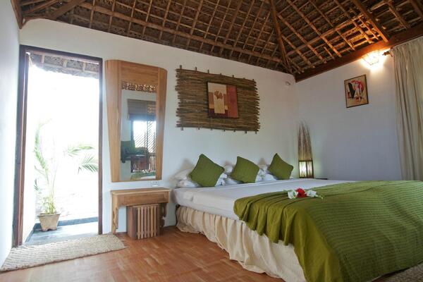 Agonda White Sand