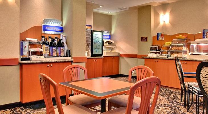 Holiday Inn Express & Suites Calgary By IHG
