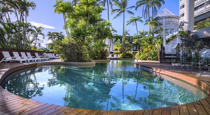 Rydges Esplanade Resort Cairns