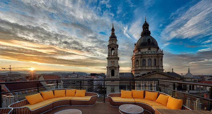 Aria Hotel Budapest by Library Hotel Collection