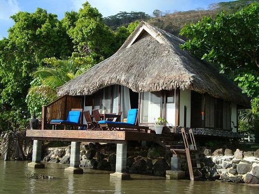 Bora Bungalove