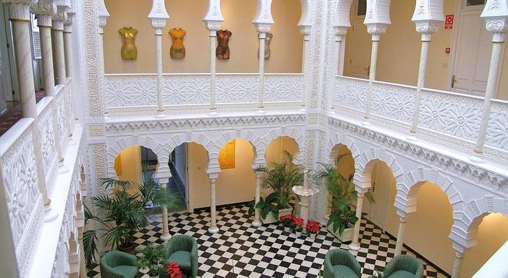 Hotel Alhambra