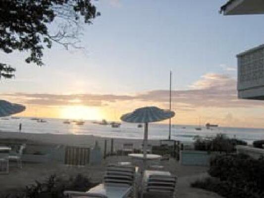Nautilus Beach Apartments
