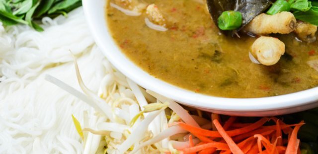 Luv2Eat Thai Bistro