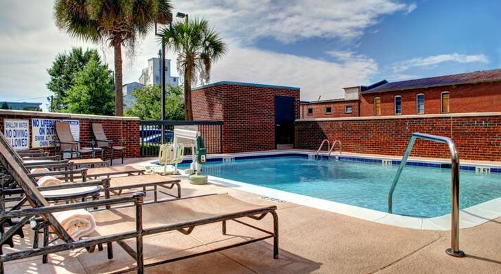 Hampton Inn Columbia - Downtown Historic District