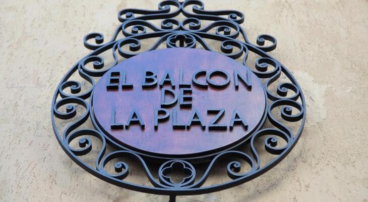Balcon De La Plaza