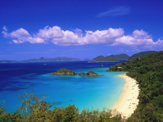 Trunk Bay Beach