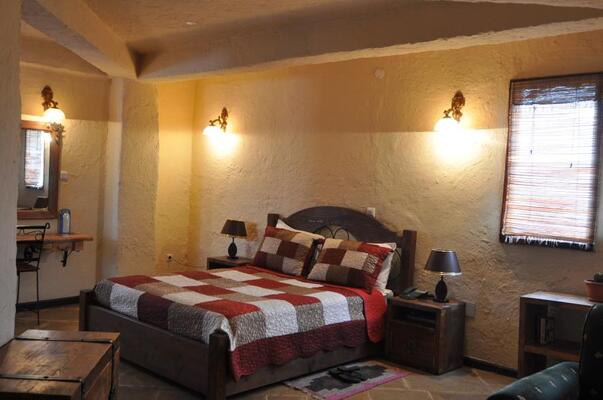 AREQU Guest House