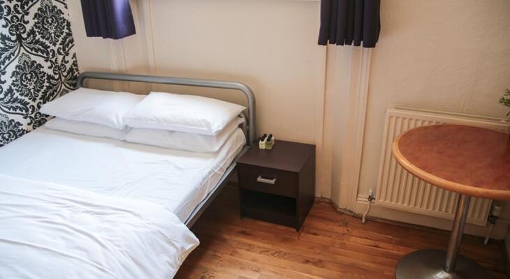 St. Christopher's Village London Bridge