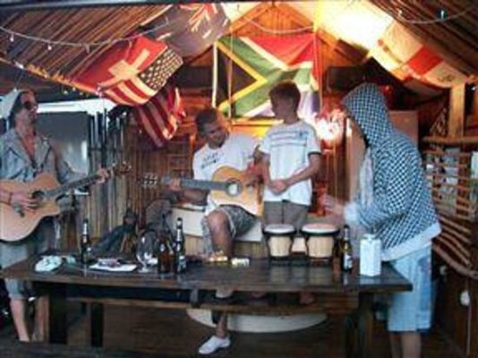 The Hippo Backpackers