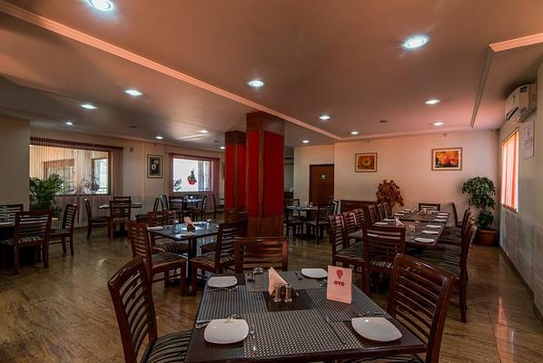 OYO 1152 Hotel Sun Inn