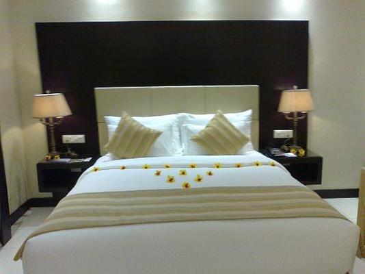 Poovar Island Resort