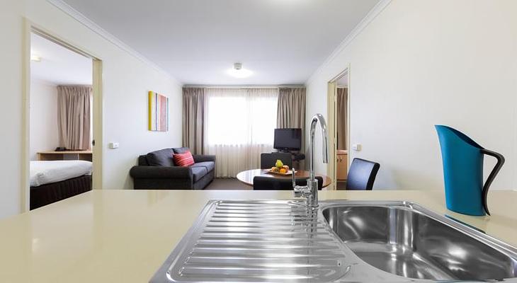 Ramada Encore by Wyndham Belconnen Canberra