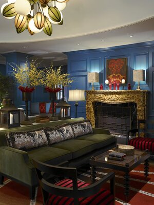 The Alexandrian Old Town Alexandria, Autograph Collection