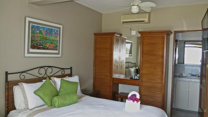 Chantel Suites