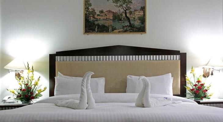 The Residency Hotel
