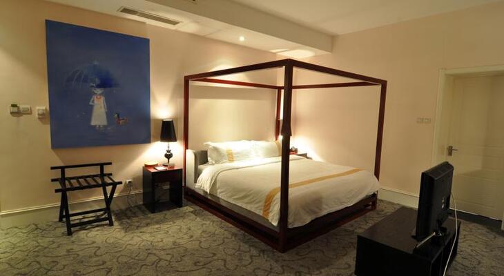 Qingdao The Castle Hotel