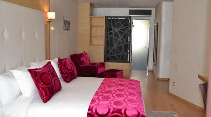 Le 135 Appart Hotel