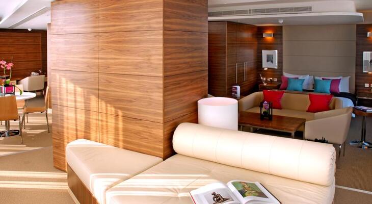 Park Plaza County Hall London