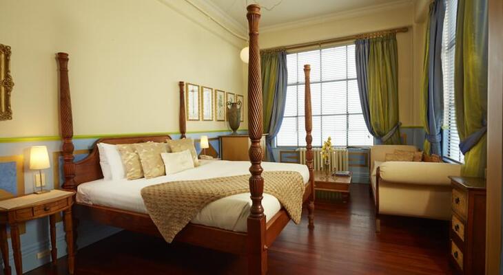 Hotel d'Urville