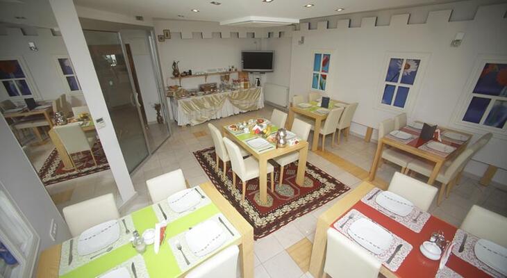 Hotel Safir