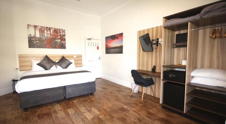 Glenferrie Lodge Hotel